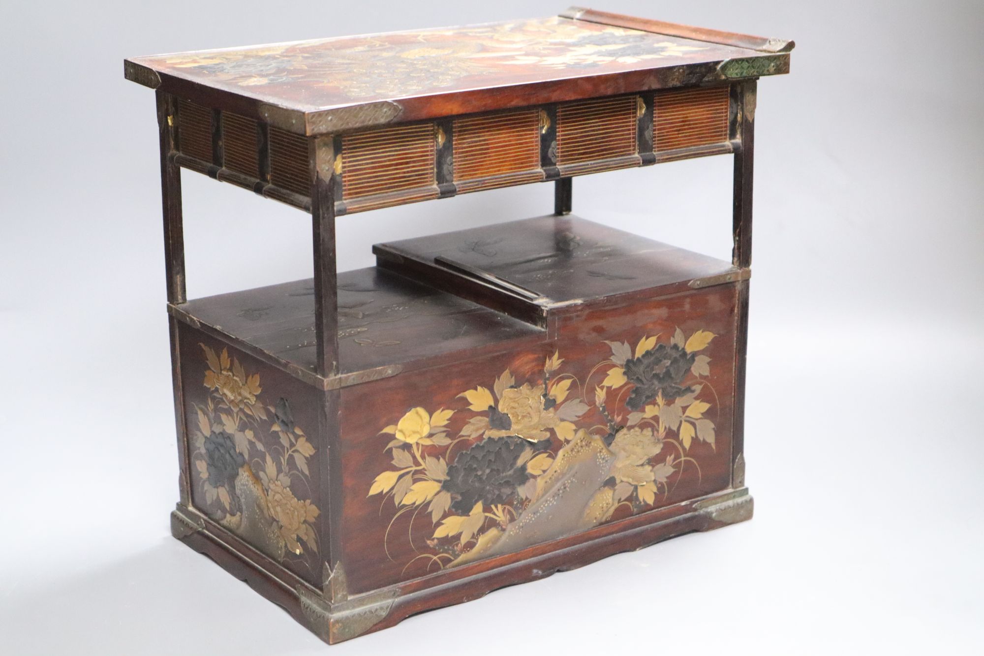 A Japanese lacquered table cabinet, height 26cm